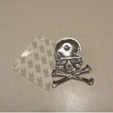  3d-наклейка Череп с костями серебро