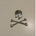  3D эмблема Череп с костями серебро